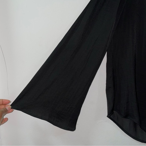 Urban Outfitters Kimchi Brianna Lace Up Blouse - Picture 9 of 10